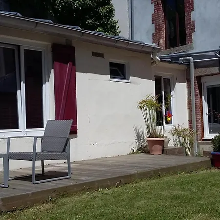 Апартаменты City Center Kids Closed Garden Wooden Deck High Speed Internet Netflix *